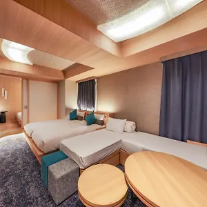Keihan Tenmabashi Ekimae Hotel